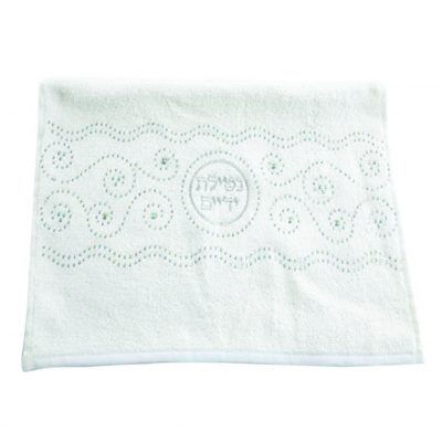 Pair of White Hand Towels with Fancy Stones