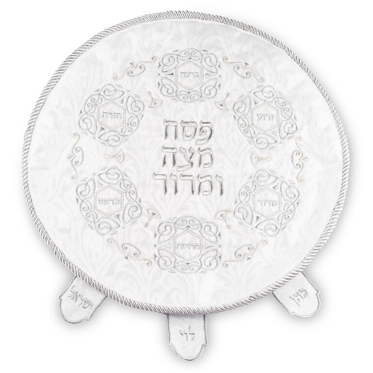 Brockett Passover Cover 45 cm