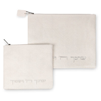 טלית ותפילין מעור סינטטי שחור - סט 39*31 ס"מ עם רקמה